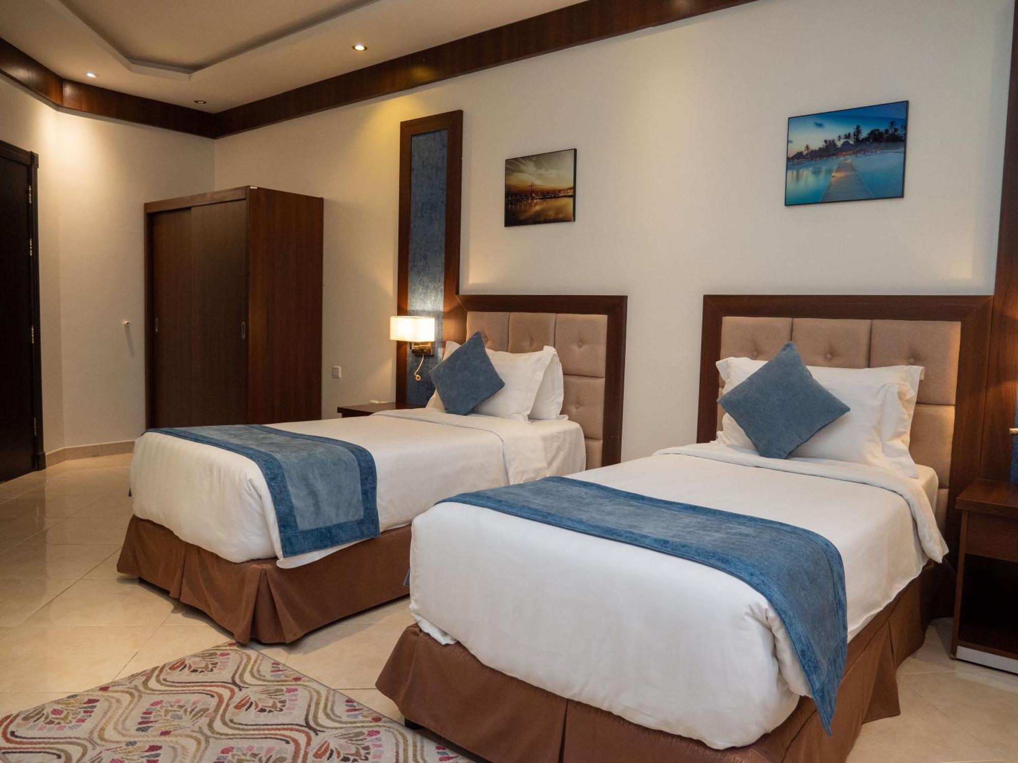 Innyar Hotel Riaad Buitenkant foto
